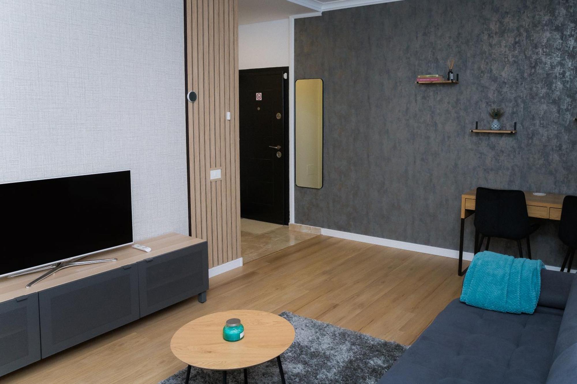 Elysian Urbanscape Brown, 2 Rooms, Near Bucharest Chiajna Exteriör bild